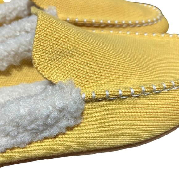 Rothys Slippers WMNS 7 Yellow The Scuff Merino Wool Sherpa Popcorn Shoes Spring - Picture 3 of 14